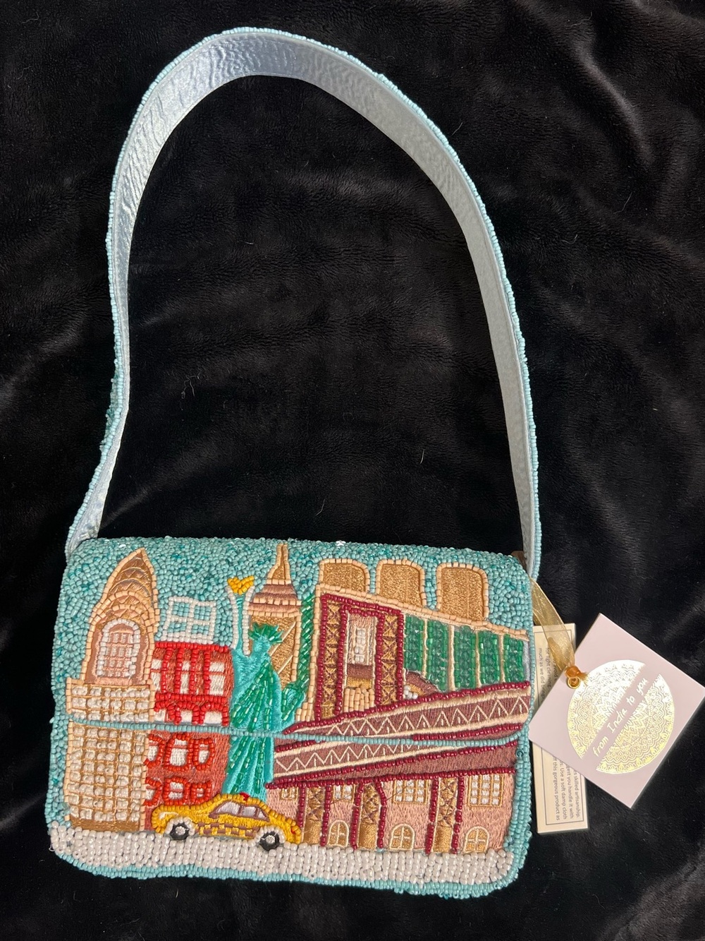 Made in India New York City-themed beaded shoulder bag-NWT - Picture 7 of 12